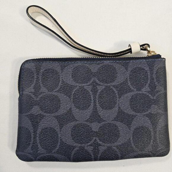 Coach Zip Denim Color Wristlet Wallet. Travel Vacation Night Out Bag - Picture 5 of 7